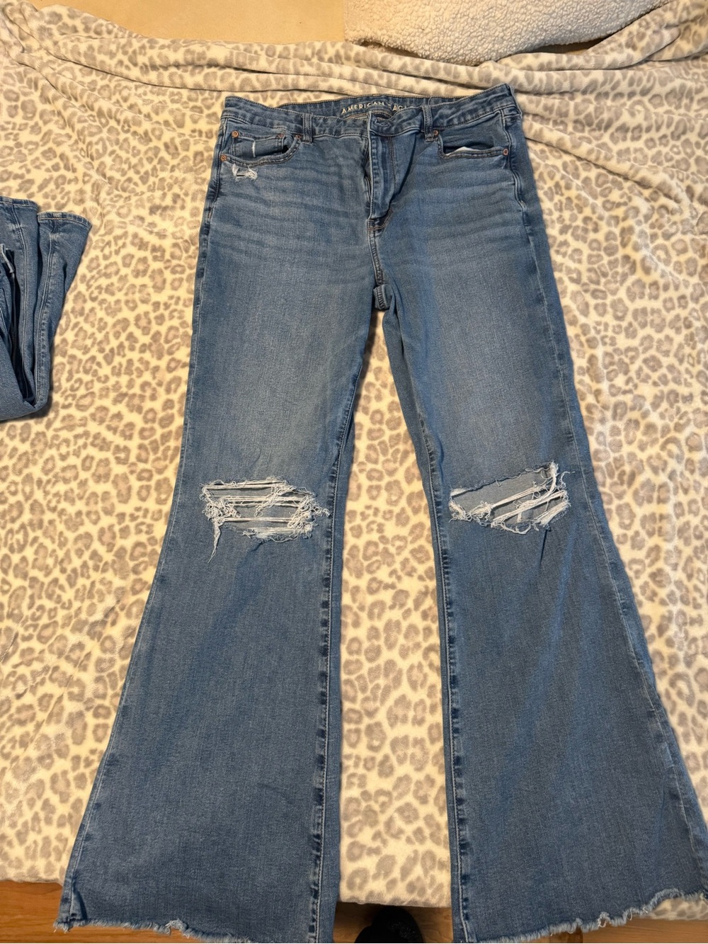 American Eagle Outfitters Medium Blue Distressed Flare Jeans